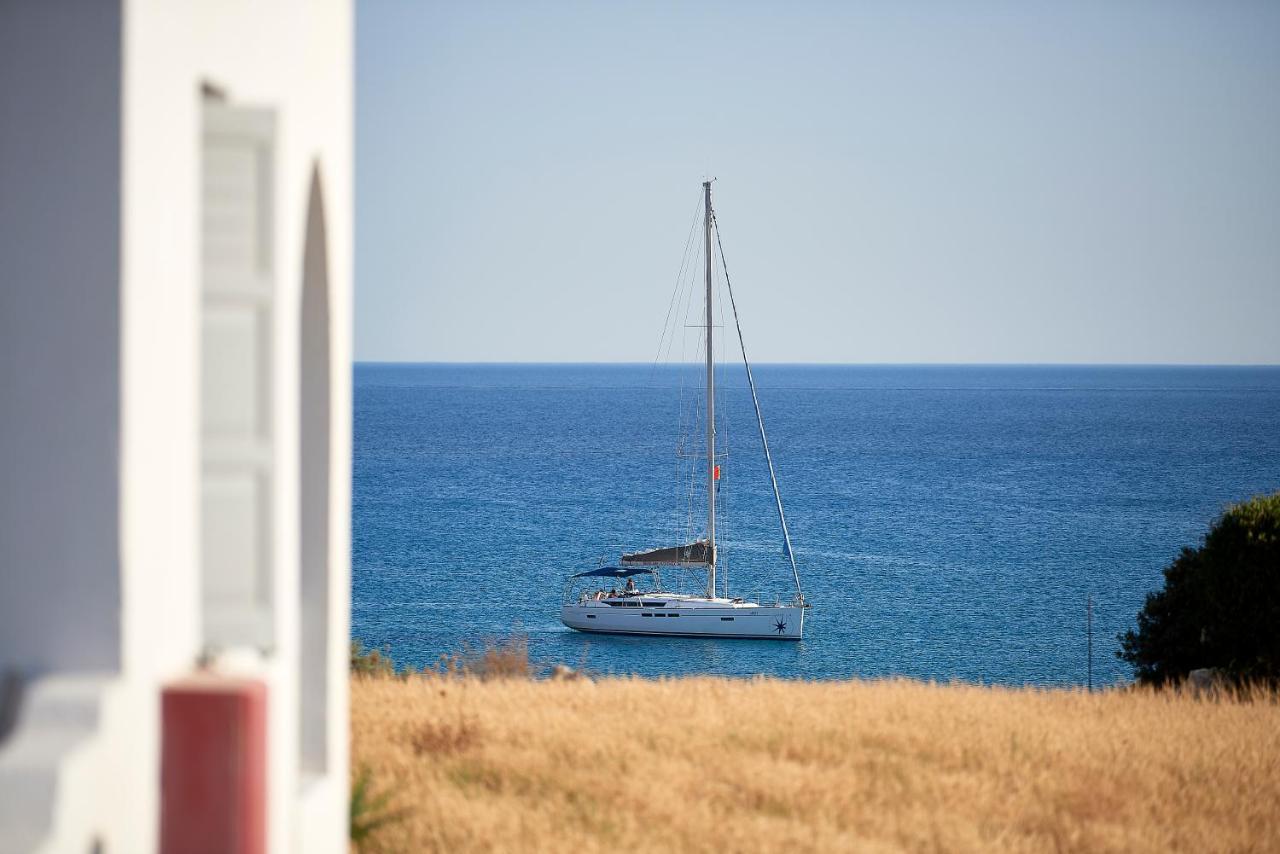 Muses Rooms Milos Provatas Bagian luar foto