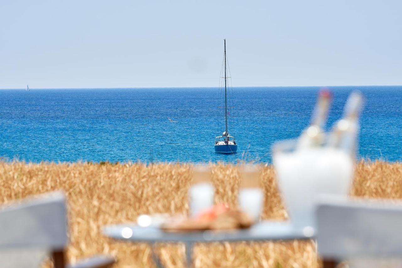 Muses Rooms Milos Provatas Bagian luar foto